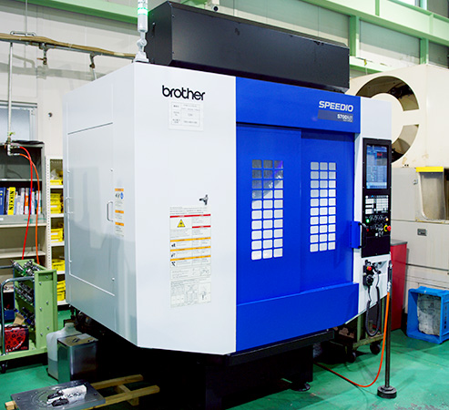 Vertical-machining-center